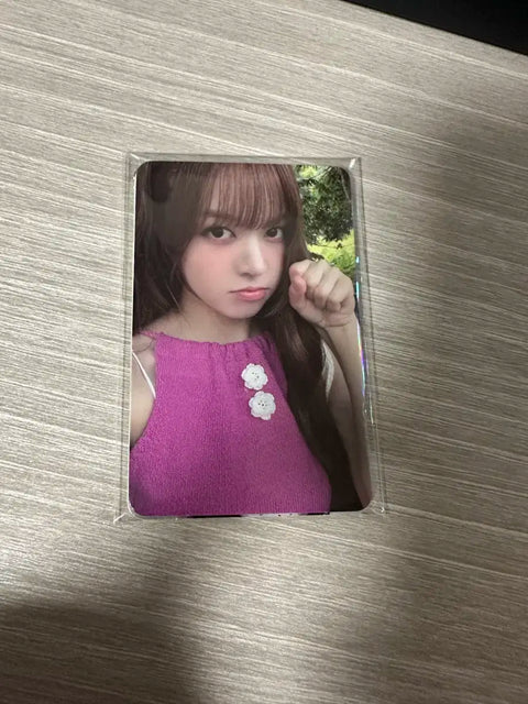 NMIXX fan meeting, 7 PM admission, evening performance, photocard.