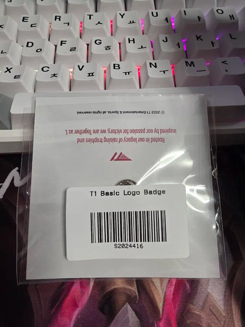 T1 logo badge