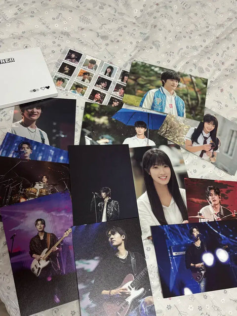 "Sunjae Upgo Twieo" Polaroid Set
