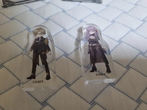Selling Towa Tsugai pair acrylic stands and acrylic Corotto.