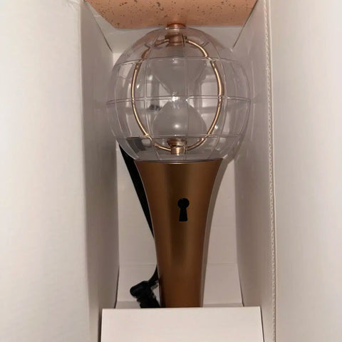 ATEEZ light stick Lightiny 2 transfer/sale