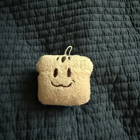Team 24 Kim Byung-joo Bread-joo Bjoo Doll Shokupan Squirrel