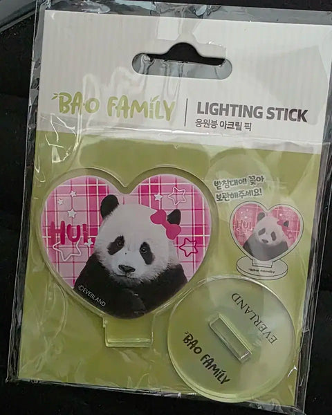Gậy cổ vũ Hui bằng acrylic.