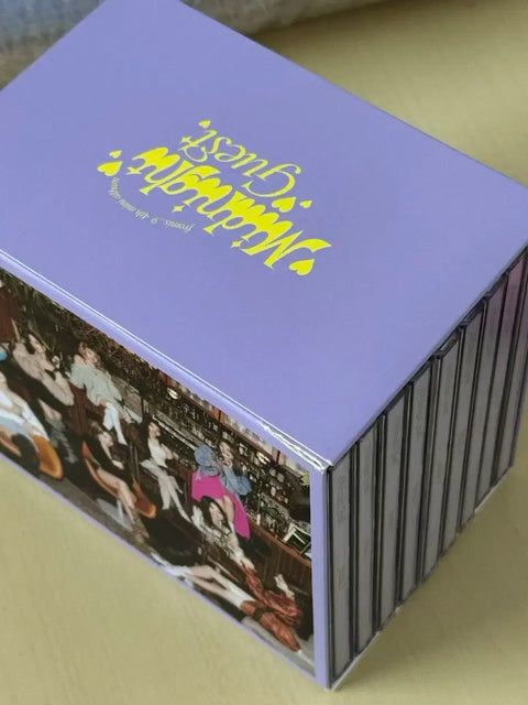 Selling a fromis_9 Mina compact jewel album Set + case.