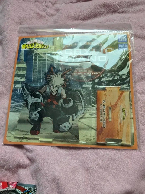 Đế Acrylic My Hero Academia Bakugo Kazuki