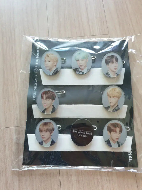 Bộ huy hiệu Acrylic cuối cùng của BTS The Wings Tour