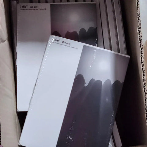 (G)I-DLE - 8th Mini Album