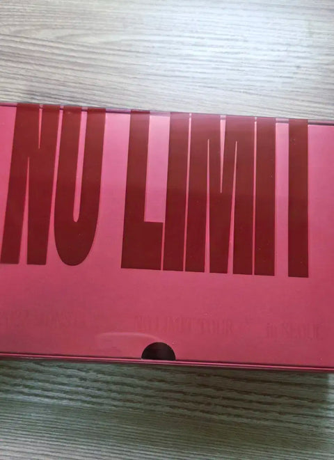 MONSTA X NO LIMIT TOUR KIT