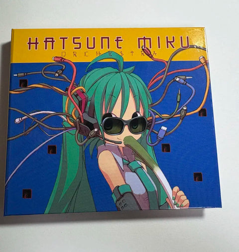 Selling Miku HMO album.
