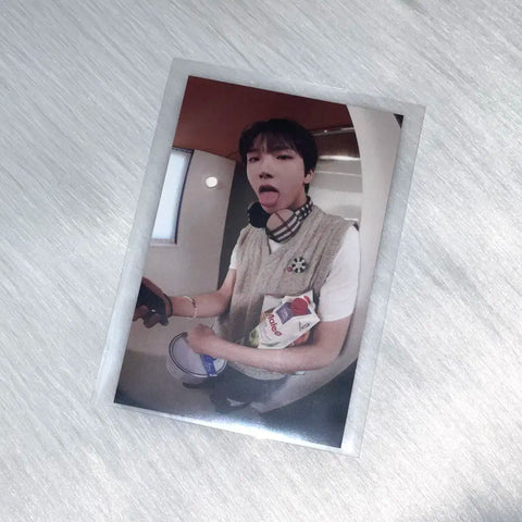 Boneca Who Universal Mutt Photocard Woonhak
