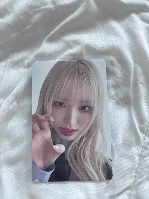 Lee's photocard