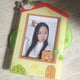 Selling "Sunjae Carrying and Run Away" Kim Hye-yoon goods.
