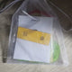 Selling "Sunjae Carrying and Run Away" Kim Hye-yoon goods.