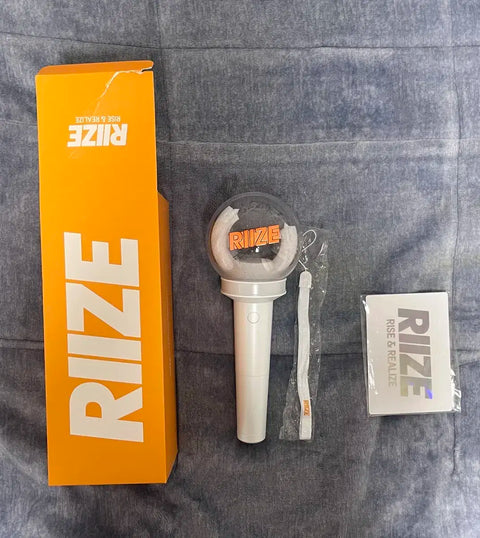 Bán bộ lightstick RIIZE chưa qua sử dụng