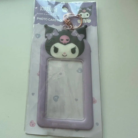Hộp đựng thẻ ảnh Sanrio Kuromi có nắp đậy phía trên
