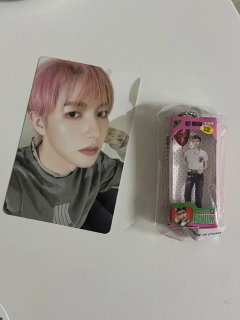 Thẻ bài NCT Dream Pop-up Renjun + Móc khóa mini