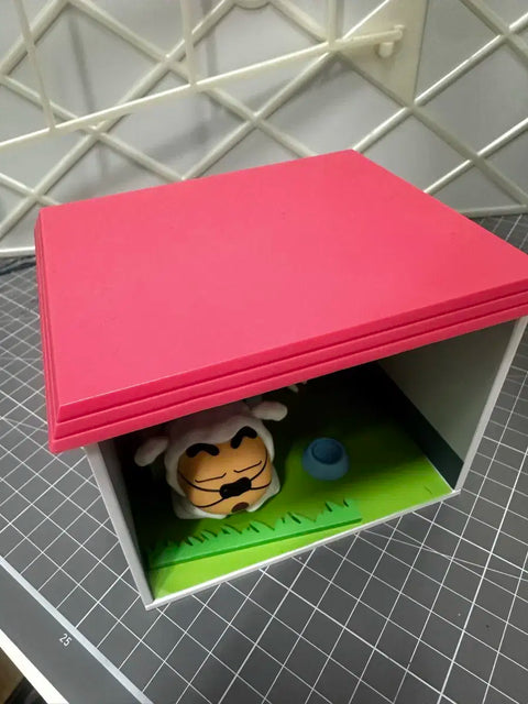 Crayon Shin-chan figure