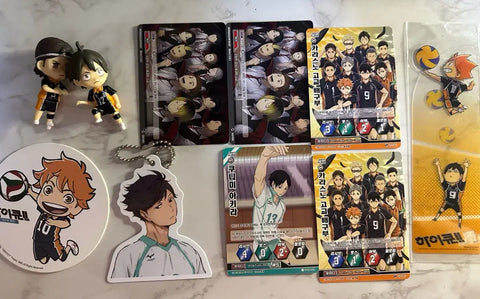 Haikyuu!! figures, bookmarks, cards