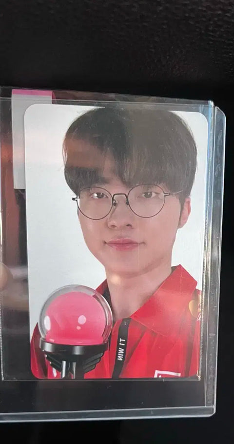 Bán thẻ ảnh sân nhà T1 Faker!