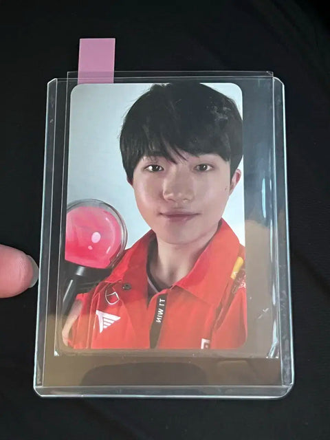 Selling T1 Homeground Keria photocard!