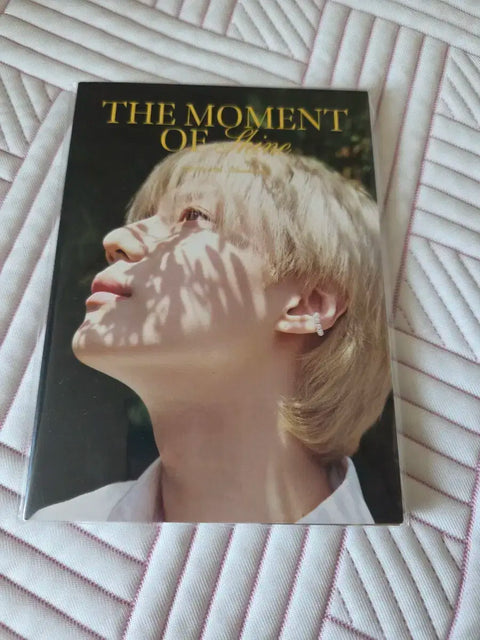 Sách bưu thiếp SHINee Taemin