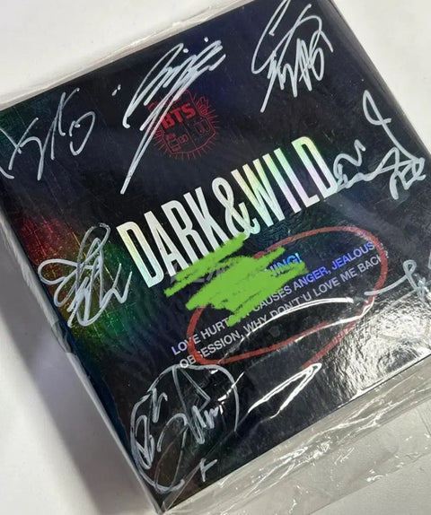 BTS Autographed Album BTS Album Dark & Wild BTS bts BTS photocard