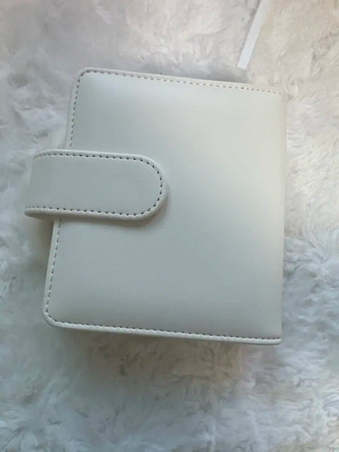 Selling Ifbear binder.
