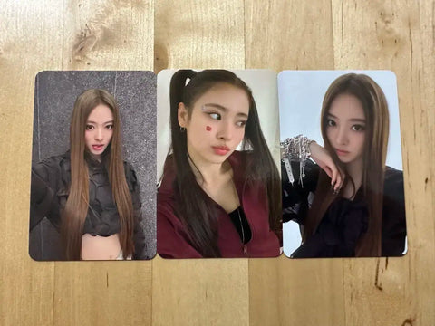 Miyao meovv Pop-up Trading Card Anna