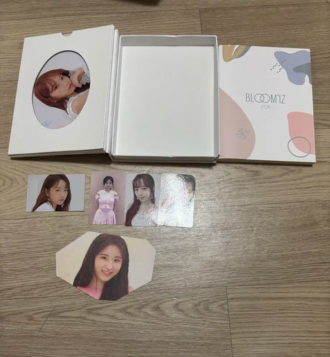 IZ*ONE BLOOM*IZ album
