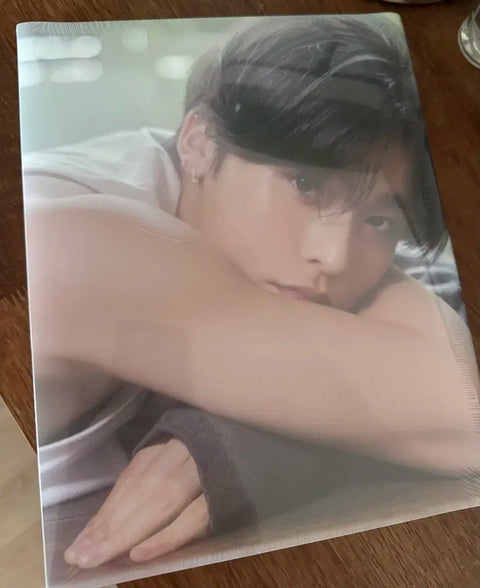 Triển lãm Wish Photobook Riku Phiên bản chưa mở