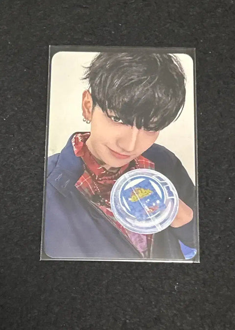 Chuyển thẻ ảnh Myung Jaehyun của buổi hòa nhạc cuối cùng của One Door Zone