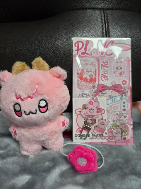Dong-geul Ive Bambi 10cm doll, including special gifts, for sale/transfer