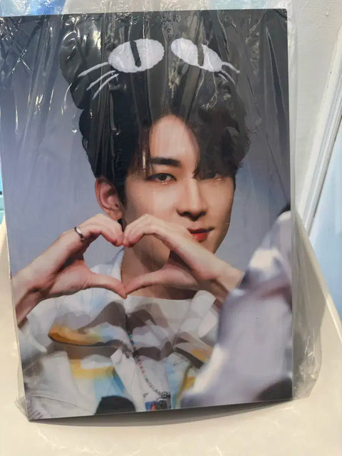 Khung Wonwoo