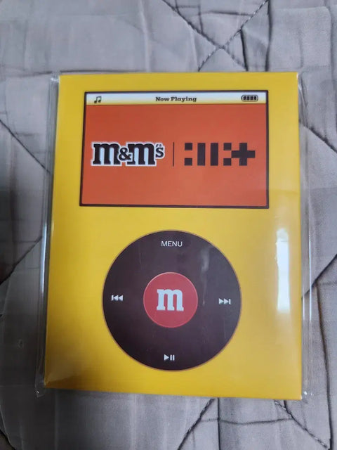 ILLIT fansign reverse support M&Ms postcard M&Ms