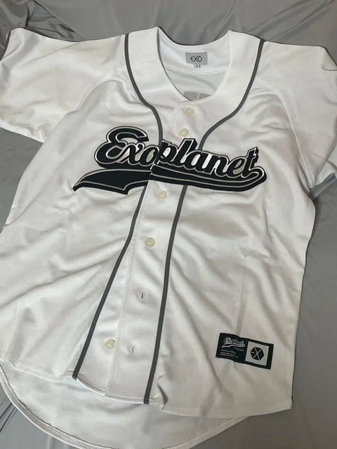 Selling EXO Sehun's old uniform (size S).