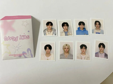 Bộ ảnh ID họp fan lúc 5 giờ của Stray Kids