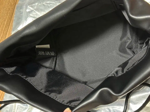 Shownu Hyungwon Onmaway Pop-up String Pouch