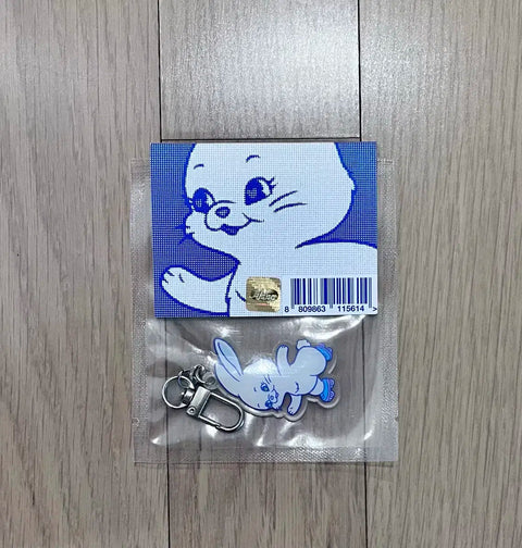 NewJeans Unopened/Sealed Bunny Keyring White