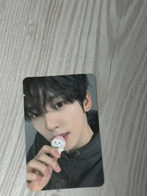 Jeroni Fruit Figure Yujin Photocard