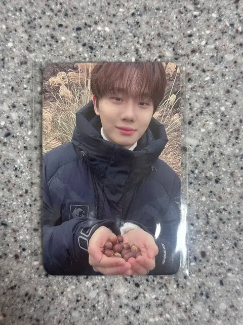 Ha Hyunsang Acorn Photocard with all my heart Aladdin Unreleased Photo