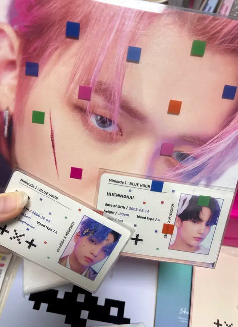 Selling photocard / TXT TOMORROW X TOGETHER Blue Hour VR full set unopened album with 2 photocards