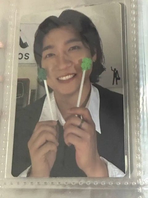 DAY6 Sungjin 30 Solo Concert MD Photocard Four-Leaf