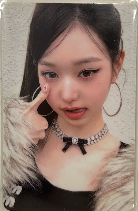 IVE Jang Wonyoung I AM lucky draw photocard for sale.