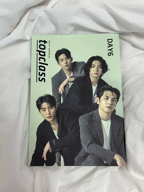 Phiên bản nhóm tạp chí Top Class DAY6