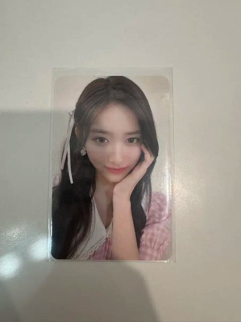 Thẻ ảnh IVE LeeSeo