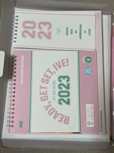IVE 2023 Season's Greetings
