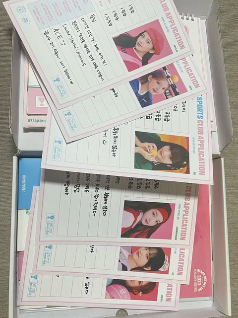 IVE 2023 Season's Greetings