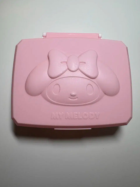 Selling/Trading Packaging Team My Melody Photocard. Looking for buyers.