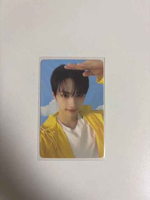 Thẻ chuyển ảnh áo mưa Seventeen Jun Heaven Caratland