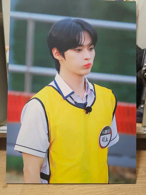 Stray Kids Lee Know birthday cafe frame transfer sale Stray Kids photocard Karma group order doll